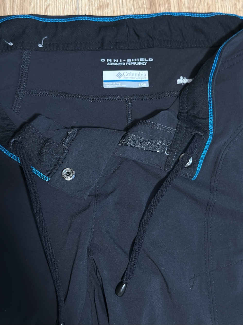 Columbia Black Women's Lightweight Outdoor Pants - Picture 2 of 4